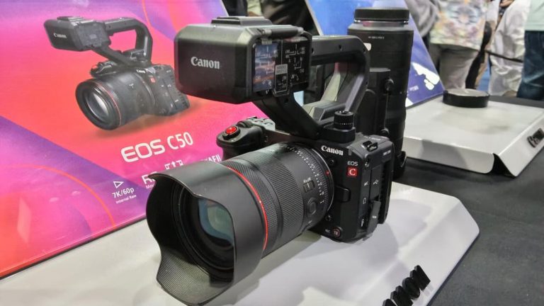 Kamera Sinema Ringkas untuk Kreator Profesional Canon EOS C50